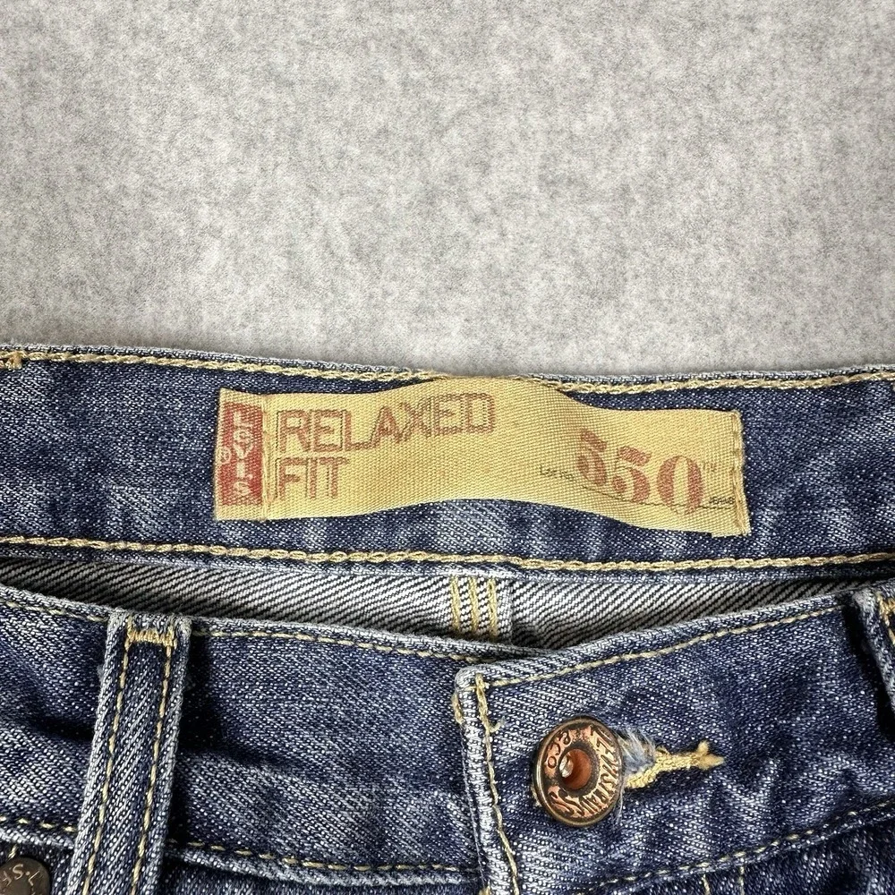 Levi's 550 Relaxed Fit Denim‎ Jeans Men's Blue 33x32(32x32) Medium Wash Y2K